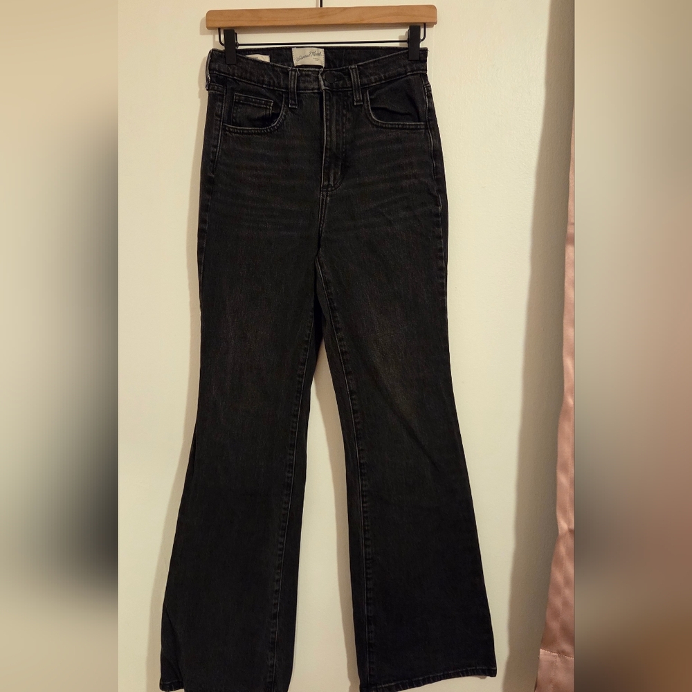Universal Thread Black Flare Jeans